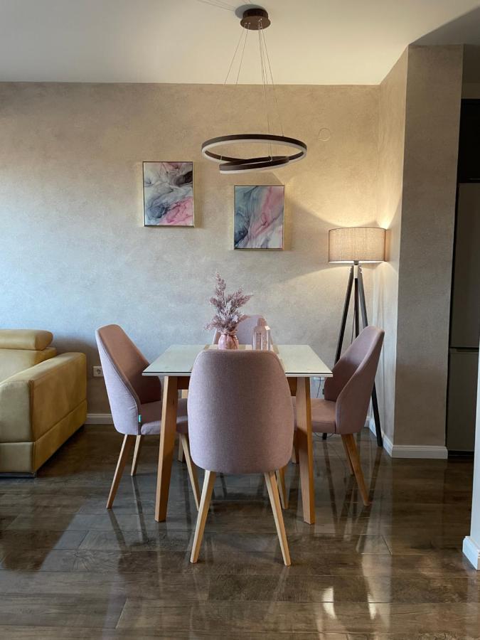Roosevelt Apartment สโกเปีย ภายนอก รูปภาพ