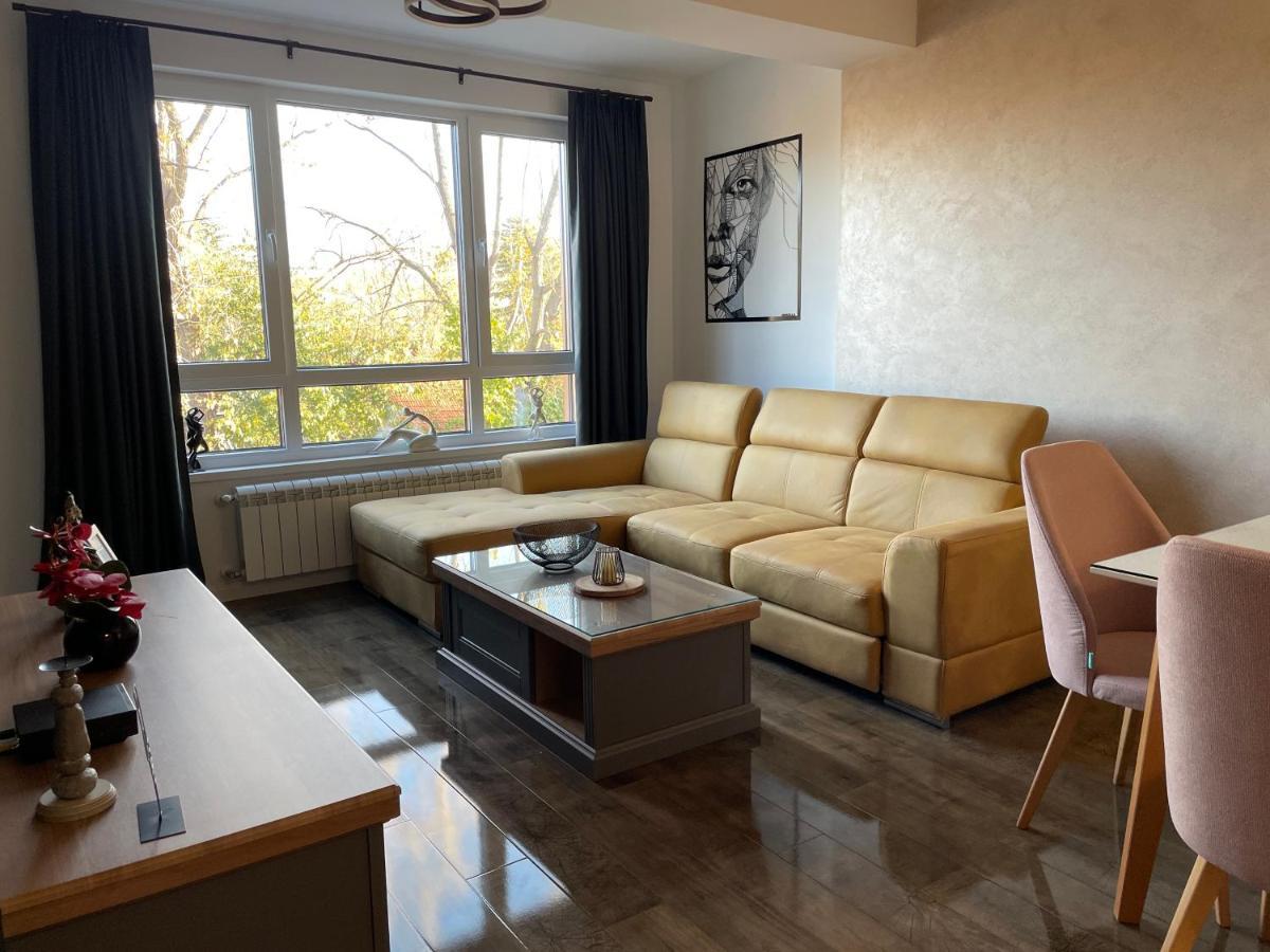 Roosevelt Apartment สโกเปีย ภายนอก รูปภาพ
